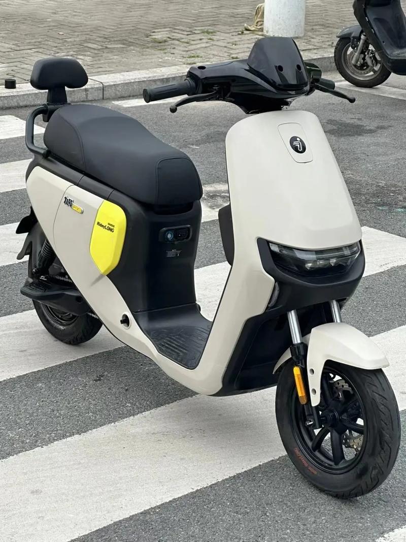 九號f90